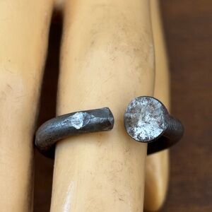 Adjustable Black nail Metal Open Band Ring